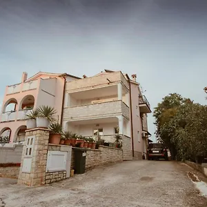 rezervovat zde